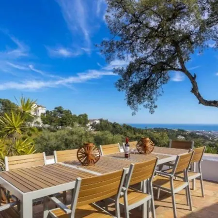 Private With Panoramic Views. فيلة *