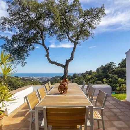 Private With Panoramic Views. Benahavis