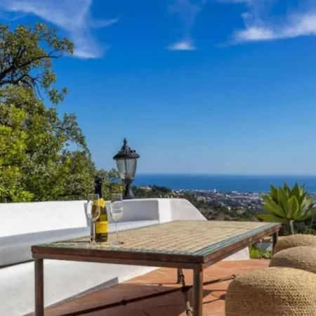 Villa Private With Panoramic Views.
