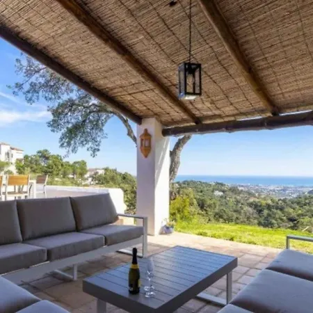 Private With Panoramic Views. Benahavis