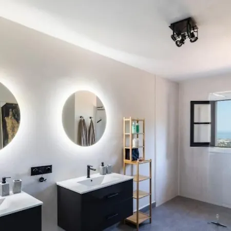 Private With Panoramic Views. * بينهافيس
