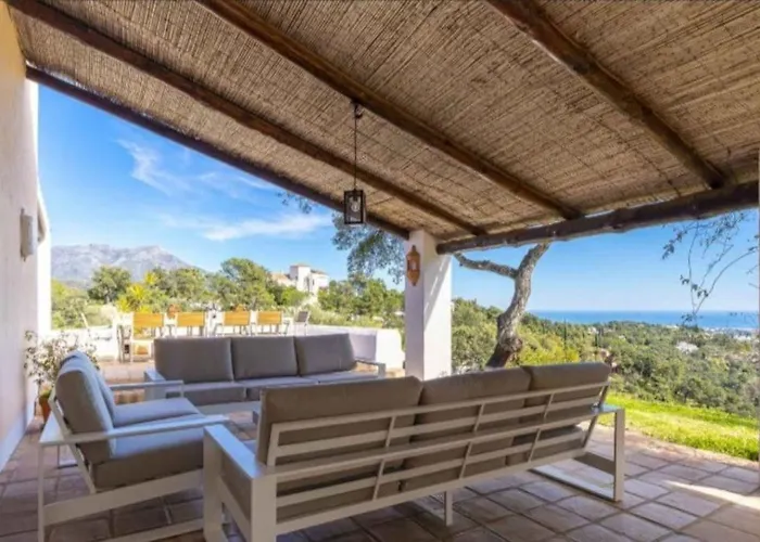 Private With Panoramic Views. Benahavís